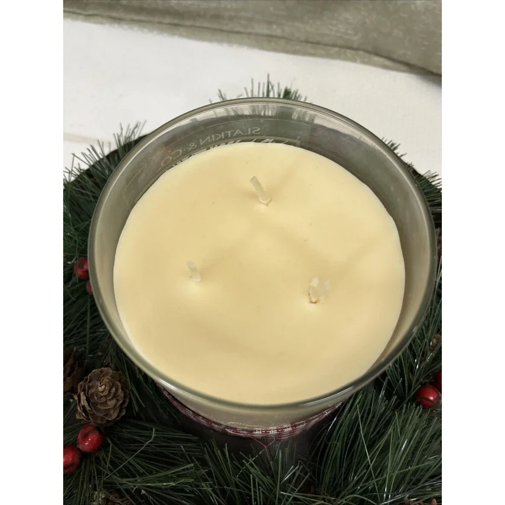 Slatkin & Co Pine Candle Table Decor Candle 4x4” Plate 9x9” Holiday Christmas